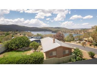 Ollieâ€™s Place Apartment, Jindabyne - 3