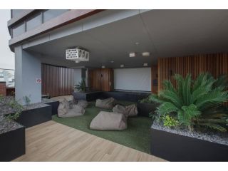 1 Bedroom Apartment @ Mason Square Apartment, Melbourne - 1