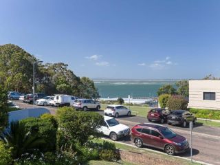 1 'Portofino' 7 Laman Street - aircon & 1st level unit Apartment, Nelson Bay - 2