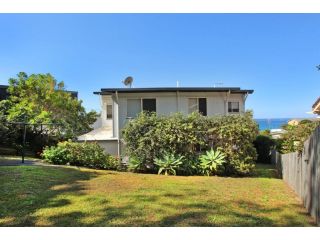 10 Barra Crescent, Coolum Beach Guest house, Coolum Beach - 1