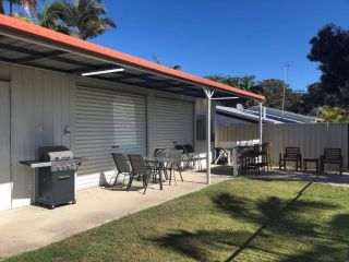 10 Coora Court - Rainbow Beach - Affordable Beach House, Pets Welcome, Pool Guest house, Rainbow Beach - 4