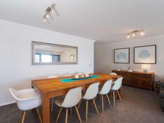 12 'Florentine' , 11 Columbia Close â€“ WIFI, Aircon, spectacular views Apartment, Nelson Bay - 3