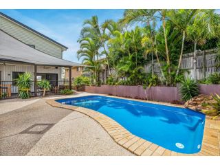 12 Tingira Close - Rainbow Beach - Stunning Modern Beach Home, Pool, Air-Con, Views Guest house, Rainbow Beach - 4