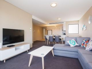 13 'Cote D'Azur', 61 Donald Street - Lovely unit with air con, pool, lift and WiFi Apartment, Nelson Bay - 5