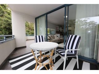 123 Landmark Apartment, Nelson Bay - 2