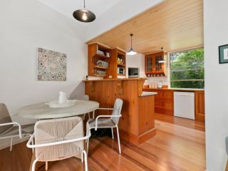 18 Adams St The Beach Shack fabulous location close to the beach Guest house, Sunshine Beach - 5