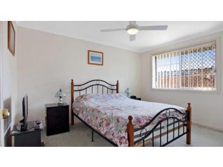 2 - 9 Yamba St, Hawks Nest Guest house, Hawks Nest - 5