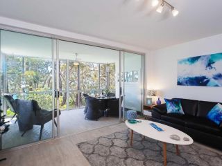 2 'Westpoint', 2 Thurlow Avenue - ground floor, linen supplied, views Apartment, Nelson Bay - 4