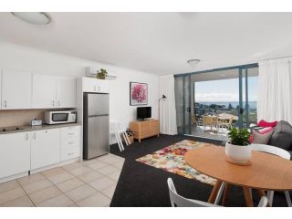 210 Landmark Apartment, Nelson Bay - 1