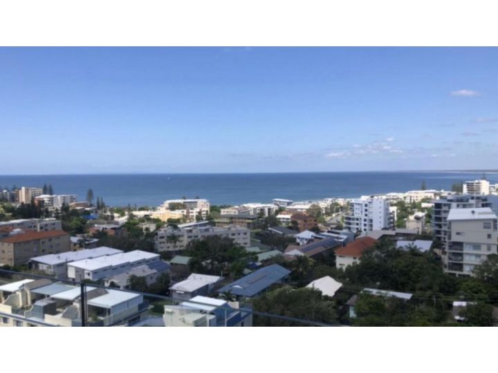 #24 K I G Heights, Kings Beach - Stunning Views Guest house, Caloundra - imaginea 1