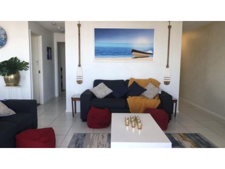 #24 K I G Heights, Kings Beach - Stunning Views Guest house, Caloundra - imaginea 4