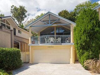 27a Christmas Bush Avenue - wifi, aircon, close to Dutchies Beach Guest house, Nelson Bay - 4