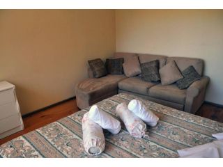 Accommodation Sydney Toomevara Street Kogarah Villa, Sydney - 4