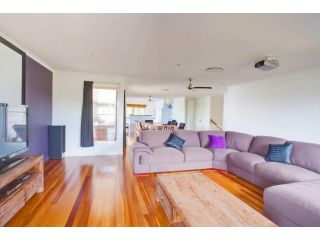 29 Cypress Avenue - Rainbow Beach, Close to the beach with a pool Guest house, Rainbow Beach - 4