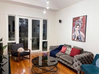 3 Bedroom in Richmond with balcony for families Guest house, Melbourne - 4