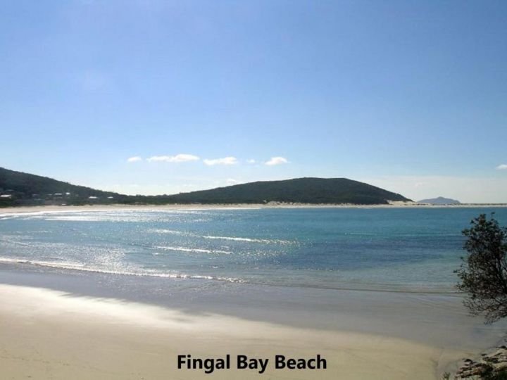 3 Fingal Court 2 Lentara Street Apartment, Fingal Bay - imaginea 2