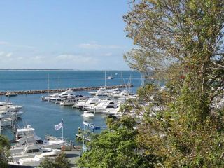 3 'Paradiso', 4 Laman Street - aircon, pool, heart of town, water views Apartment, Nelson Bay - 2