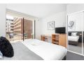 304 Superior One Bedroom - big beautiful Apartment, Perth - thumb 16