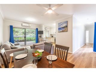 4 'Adriana', 83 Ronald Avenue - open plan living with backyard Apartment, Shoal Bay - 4