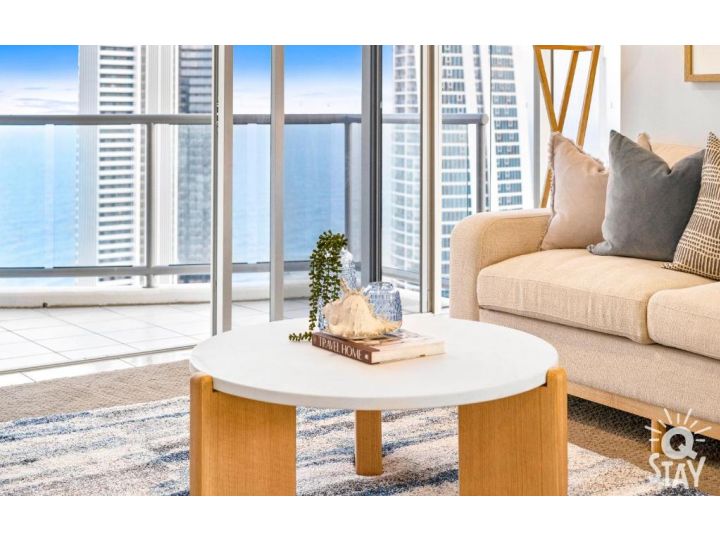 5 Bedroom Sub Penthouse HIGH FLOOR at Chevron Renaissance - Q Stay Apartment, Gold Coast - imaginea 2