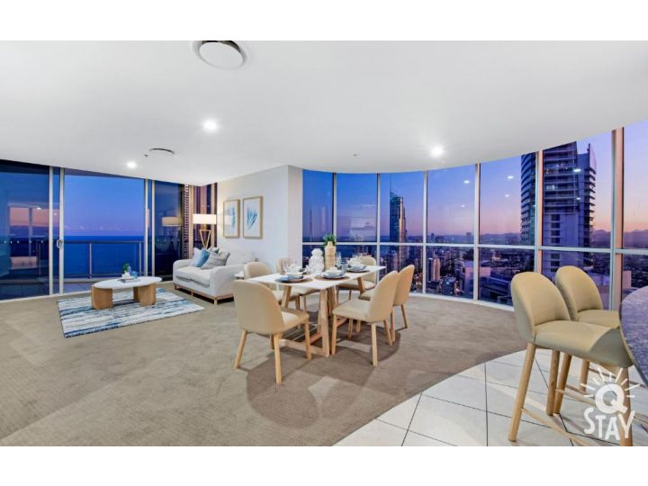 5 Bedroom Sub Penthouse HIGH FLOOR at Chevron Renaissance - Q Stay Apartment, Gold Coast - imaginea 11