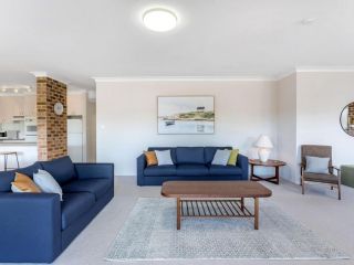 4 'Cottage Court', 6-10 Weatherly Cl - Shoal Bay & Little Beach at your fingertips Apartment, Nelson Bay - 5