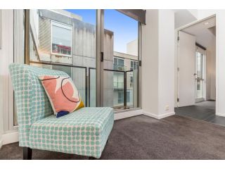 4-Person Apartment With Parking Min From CBD Apartment, Melbourne - 3