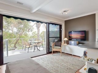 4 'Sebastapol' 66 Thurlow Avenue - Great little unit Apartment, Nelson Bay - 4