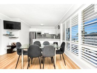 4 Shoal Court Apartment, Shoal Bay - 4