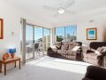 4 &#x27;Yarramundi&#x27; 47 Magnus Street - air conditioned unit with water views Guest house, Nelson Bay - thumb 8