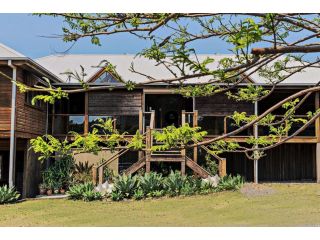 Tranquilo Beach House Villa, Woolgoolga - 3