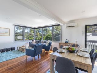 5 Fingal Street great 2 bedroom unit close to town Apartment, Nelson Bay - 3