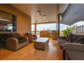 5 Kestrel Place - PRIVATE JETTY & POOL Guest house, Exmouth - thumb 1