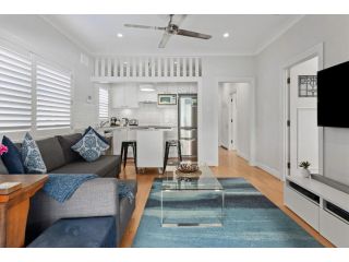 Relaxed Clovelly Beach Home - Parking - Cloey6 Apartment, Sydney - 3