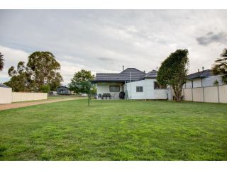 Sapphire Cottage Guest house, Glen Innes - 5