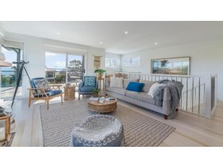 7 Graydens Road, Ventnor with Spectacular views Apartment, Ventnor - 3