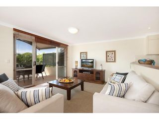 Byron Bay Accom Unit 8 22 Paterson Street, Byron Bay - Solaris Apartment, Byron Bay - 2