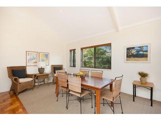 Byron Bay Accom Unit 8 22 Paterson Street, Byron Bay - Solaris Apartment, Byron Bay - 1