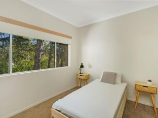 8-24 Panorama Drive Apartment, Gold Coast - 1