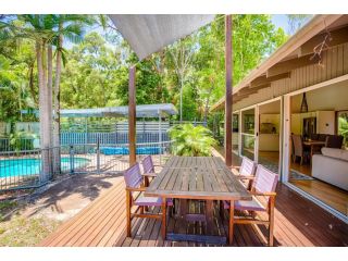 8 Satinwood Drive - Rainbow Shores, Architecturally Designed, Pool, Walk to Beach Guest house, Rainbow Beach - 5