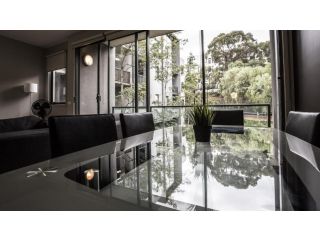 ReadySet Apartments on Altona Apartment, Melbourne - 1