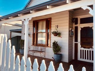 Railway Cottage Guest house, Bunbury - 4