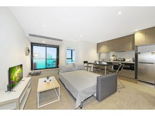 A Central & Comfy Apt Near Southern Cross with City Views Apartment, Melbourne - 2