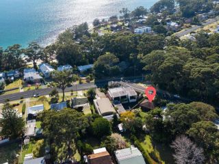 A Classic Bayside Pet Friendly Cottage Guest house, Vincentia - 3