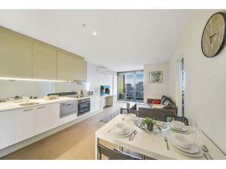 A Comfy CBD Home with Amazing Harbour Views Right Next to Southern Cross Apartment, Melbourne - 4