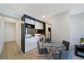 A Cozy & Lovely Suite Near Melbourne Central Apartment, Melbourne - 1