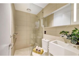 A Cozy & Stylish 2BR Apt Near Crown and Southern Cross Apartment, Melbourne - 4