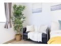 A Cozy & Stylish Beach Studio, 5min walk to Bondi Beach Apartment, Sydney - thumb 5