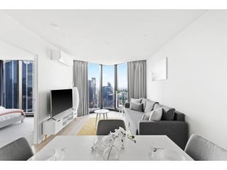 A Lux 3BR Apt with City Views Next to Melbourne Central Apartment, Melbourne - 1