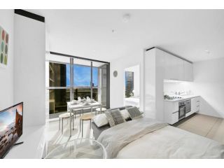 A Stylish 2BR Apt Next to Southern Cross Station Apartment, Melbourne - 1